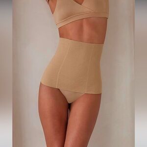 NWT The Support Waist Trainer in Nude 
BUMPSUIT - Size XS